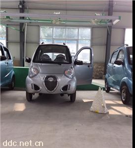  小熊猫电动汽车